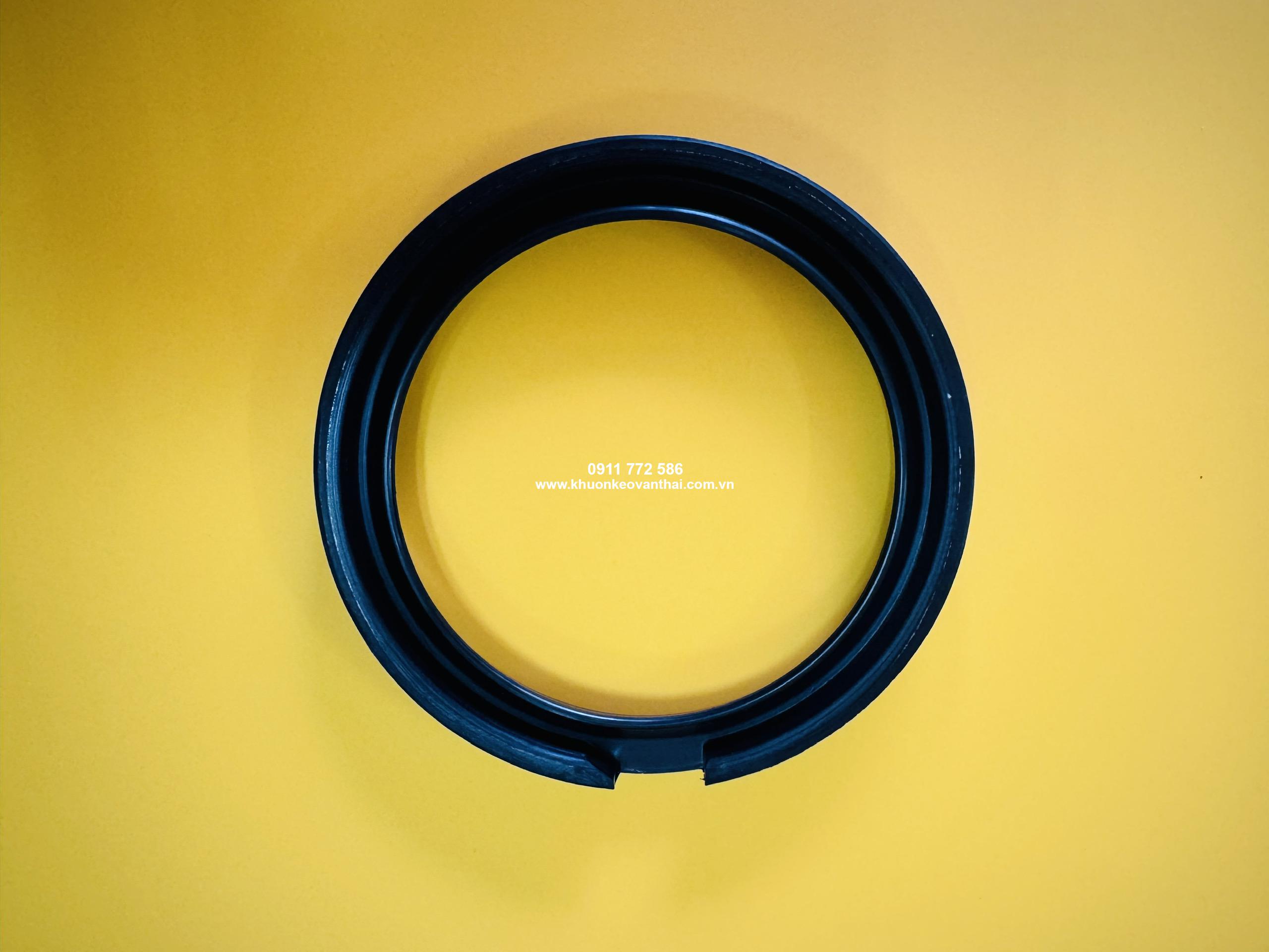 z6549404619939_fd8d6f887351e120897b4aa6daf3018e