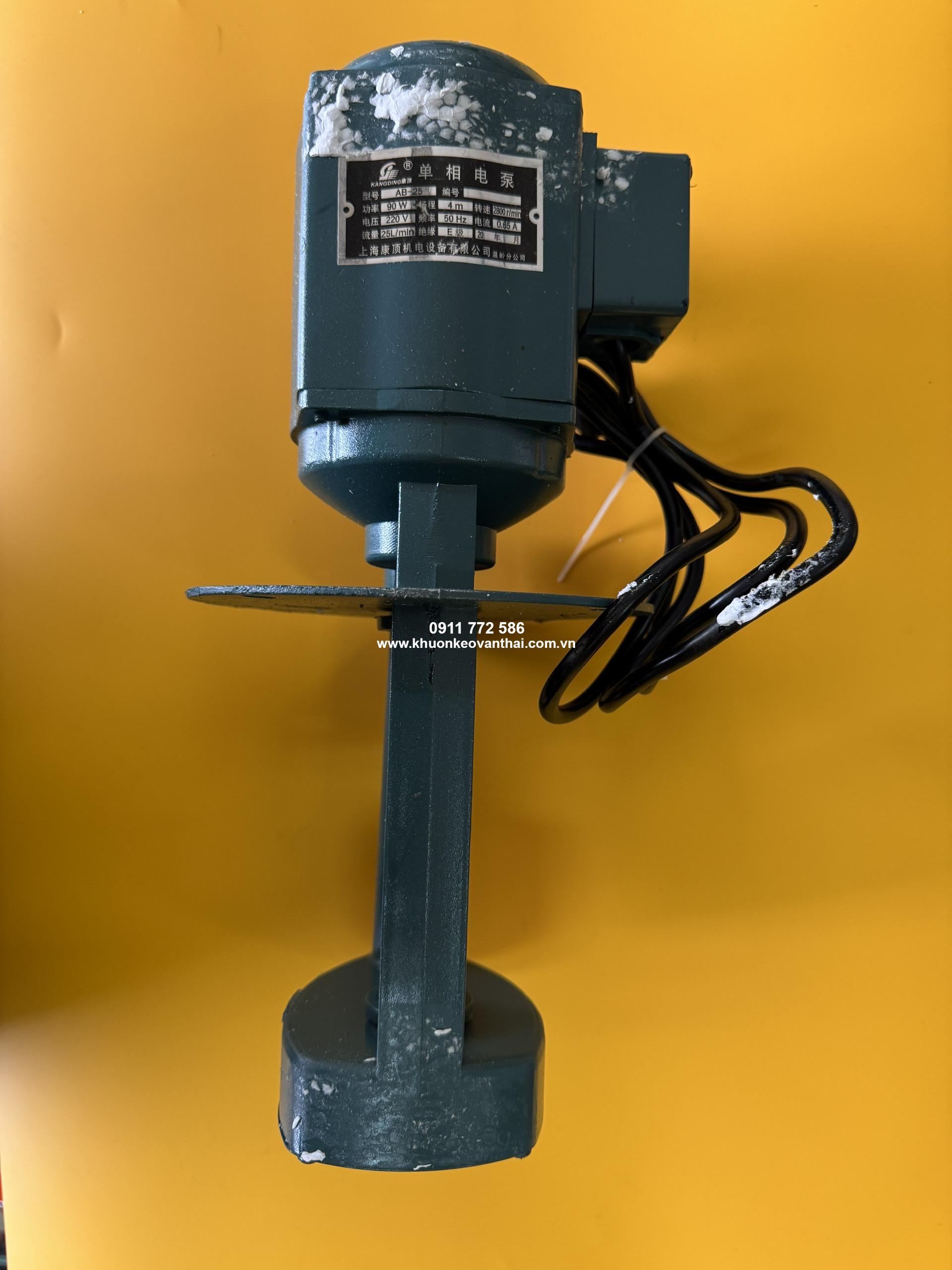 z6549402267771_dabfcdbbc934fa9758a79d13c3281257