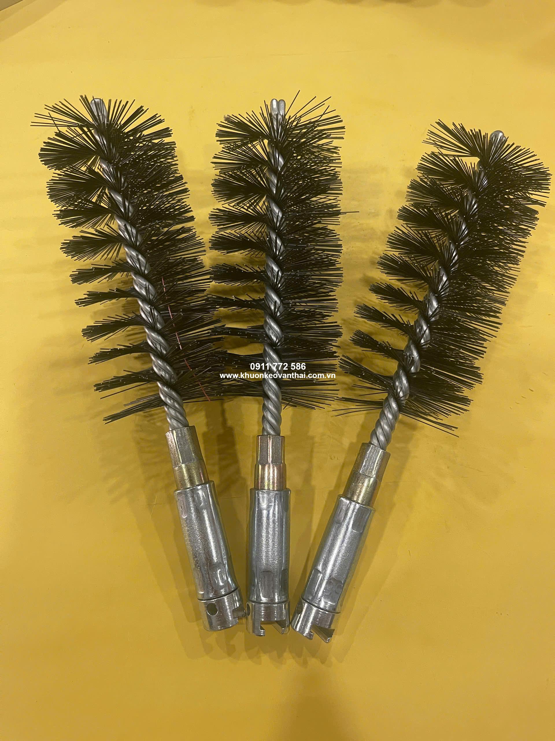 CHỔI CƯỚC SẮT